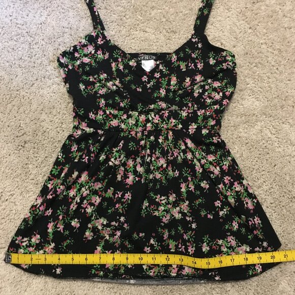 Black Boho Floral Cluster High Waist Tank Top - Picture 13 of 14